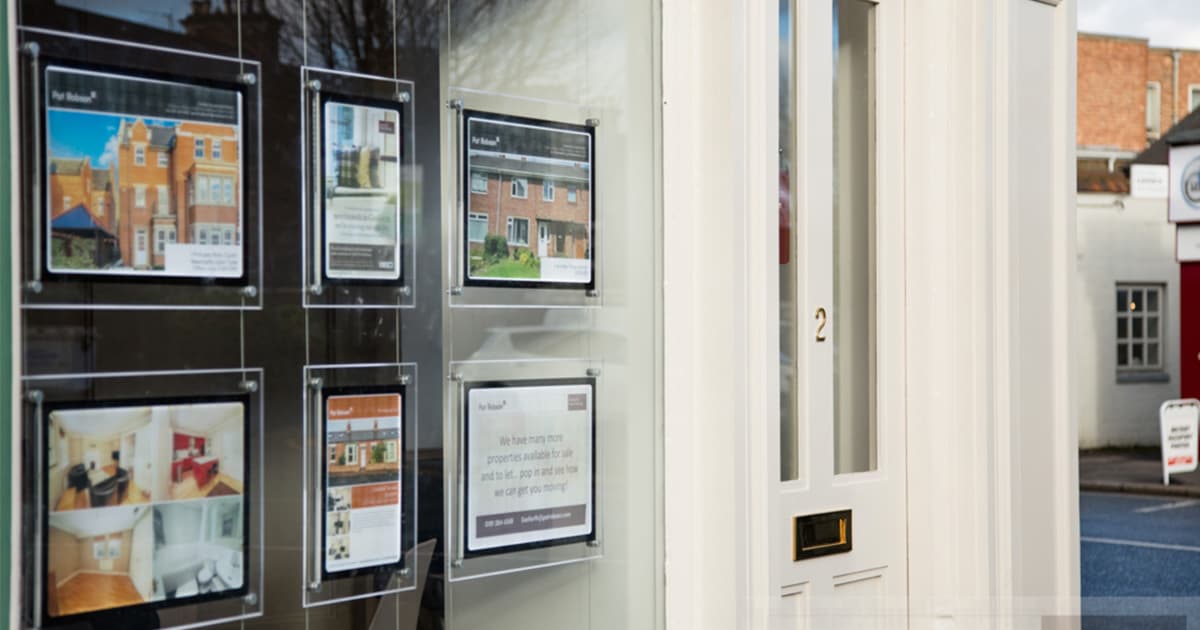 Residential lettings window